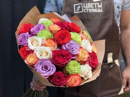 35 разноцветных роз Эквадор