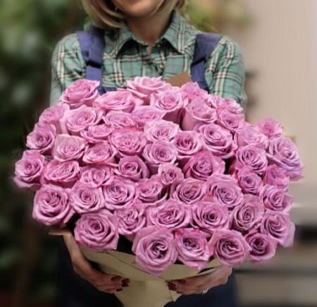 51 малиново-фиолетовая роза Моди Блю